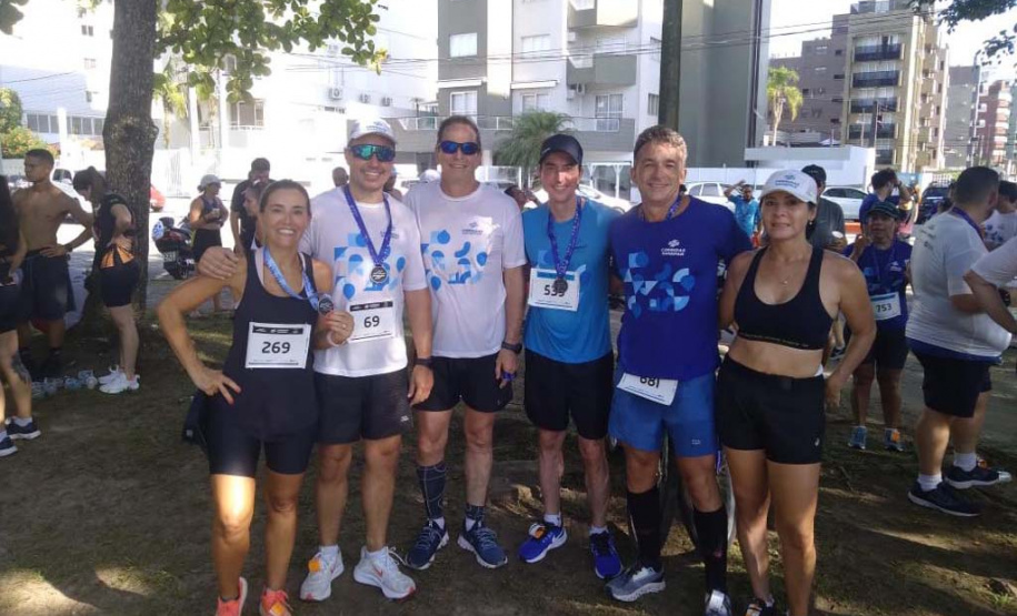 Em domingo de sol, corrida da Sanepar atrai 1.100 participantes em Matinhos