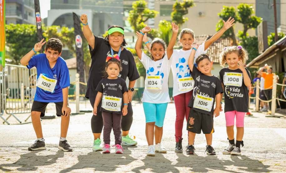 Em domingo de sol, corrida da Sanepar atrai 1.100 participantes em Matinhos