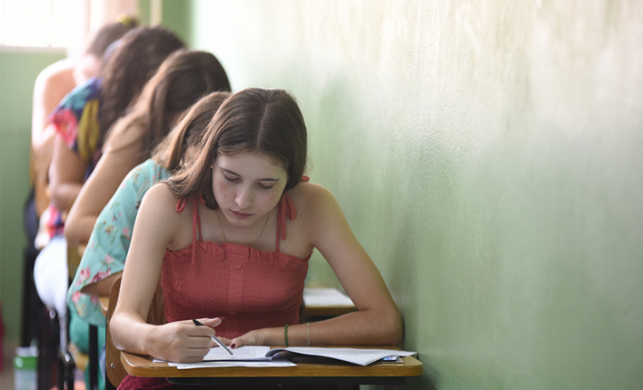 UENP divulga Gabarito Provisório do Vestibular 2023; prova foi realizada no domingo, 15