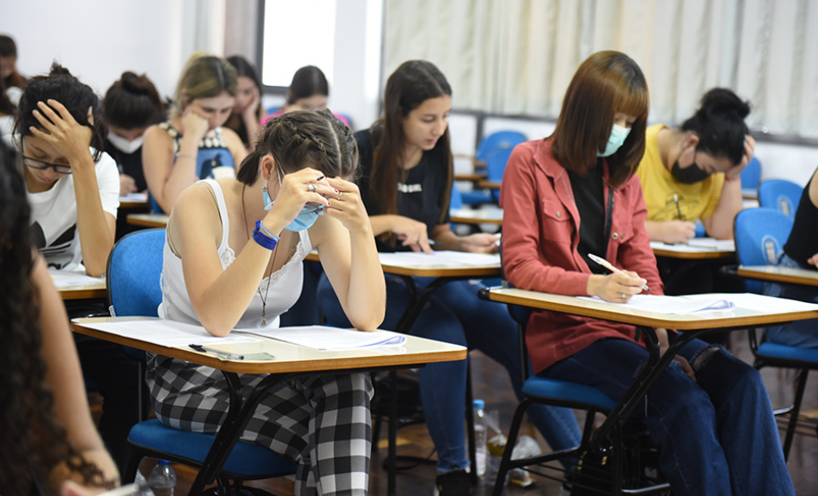 UENP divulga Gabarito Provisório do Vestibular 2023; prova foi realizada no domingo, 15