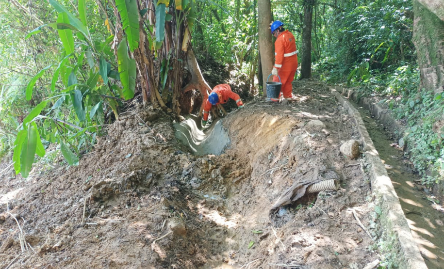 Obra de recuperação da BR-277 no Litoral entra na fase de contenção definitiva