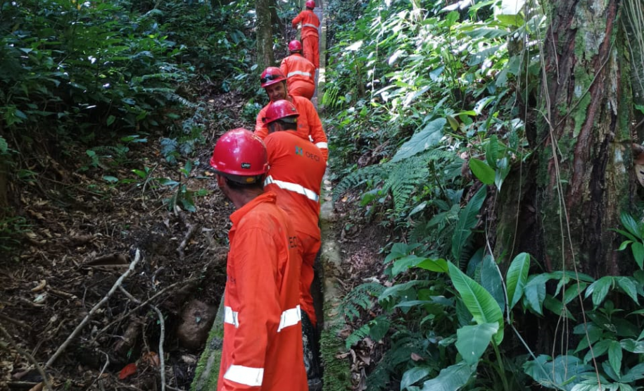 Obra de recuperação da BR-277 no Litoral entra na fase de contenção definitiva
