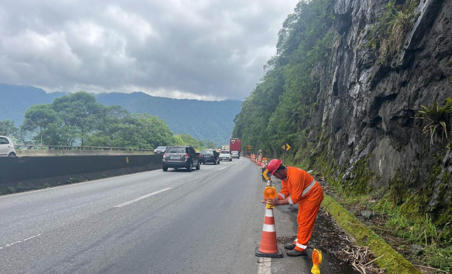 Sem interrupções, avançam obras emergenciais na BR-277