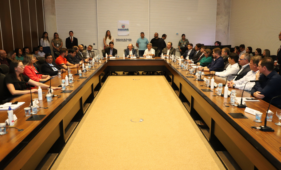 Estado fará licitação inédita para modernizar sistema de transporte metropolitano da Grande Curitiba