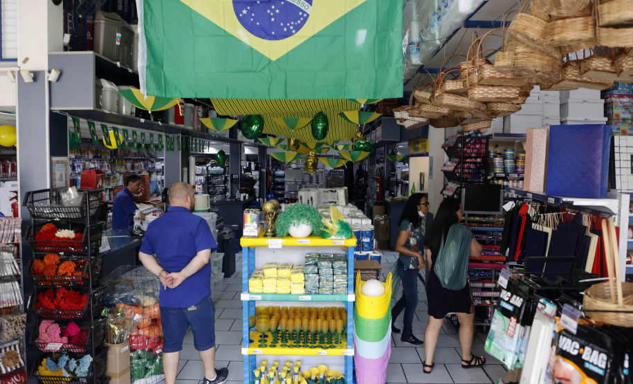Conselho do Trabalho aprova aumento real em todas as faixas do Salário Mínimo Regional