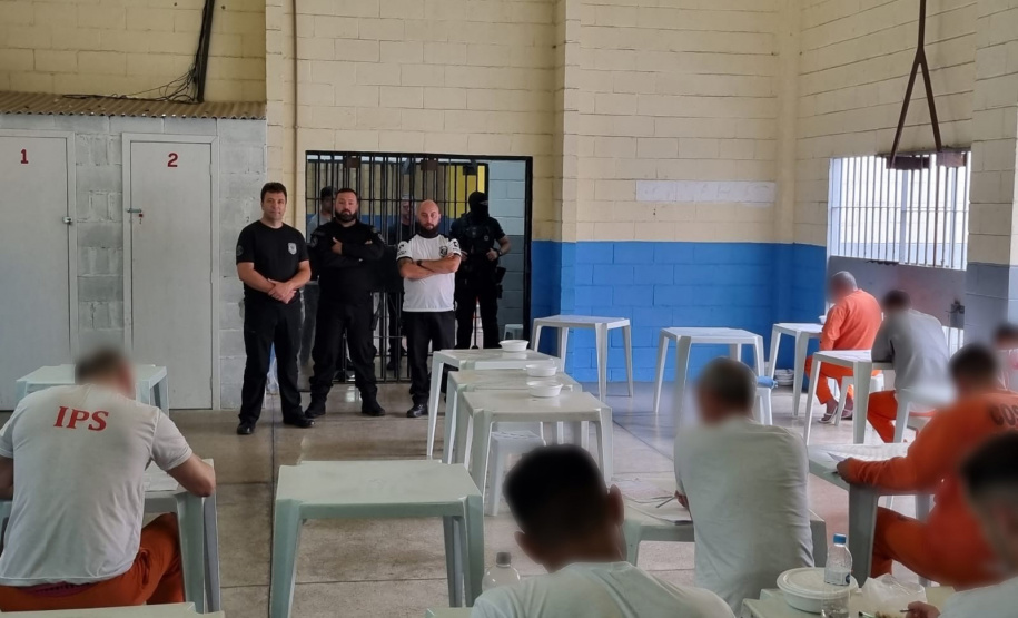 Mais de 2,5 mil pessoas privadas de liberdade realizam o ENEM no Paraná