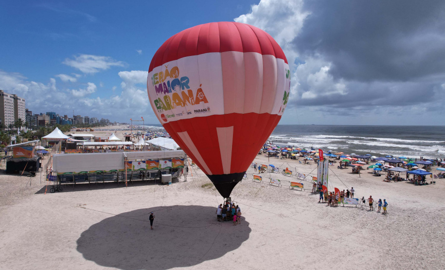 Beleza contemplada do alto: voo de balão estreia no Verão Maior Paraná