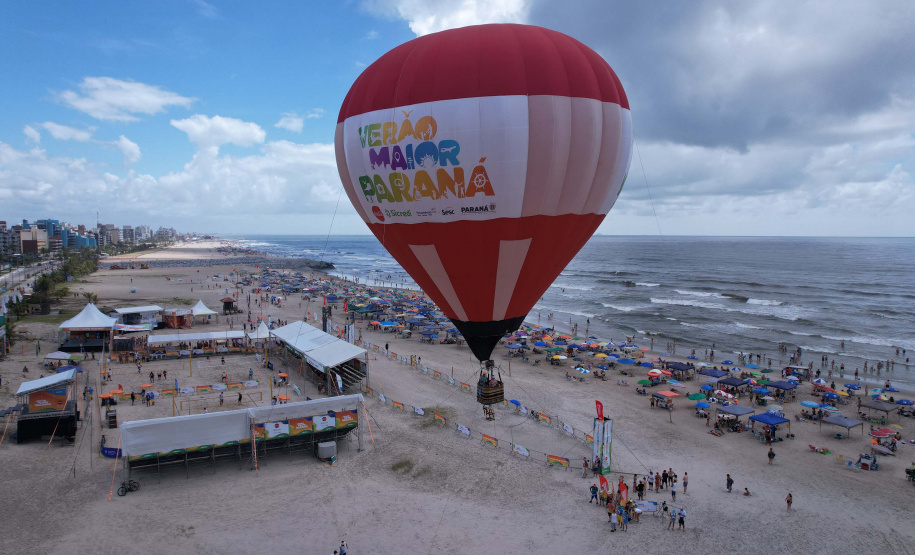Beleza contemplada do alto: voo de balão estreia no Verão Maior Paraná