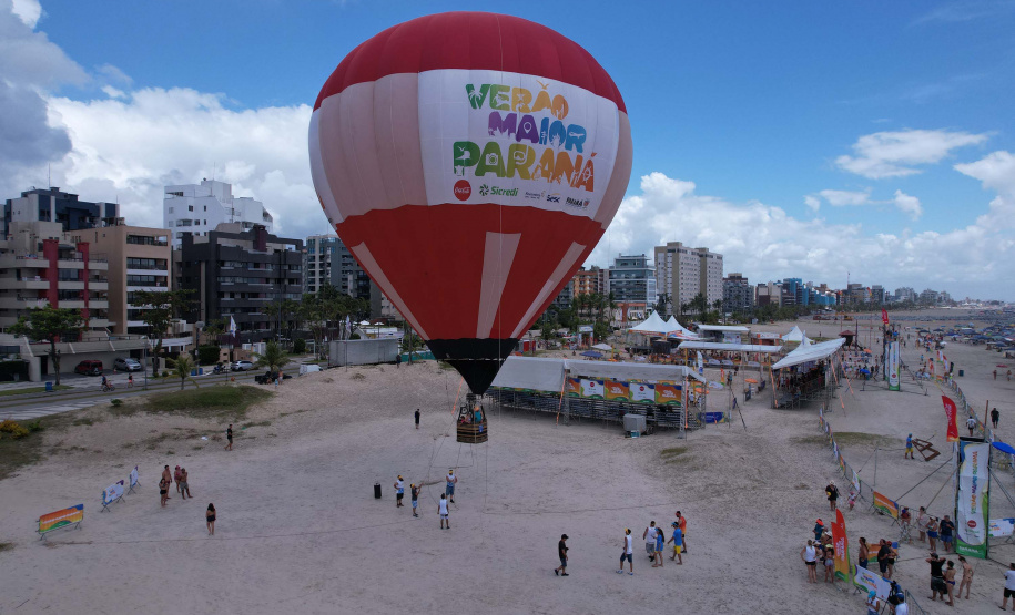 Beleza contemplada do alto: voo de balão estreia no Verão Maior Paraná