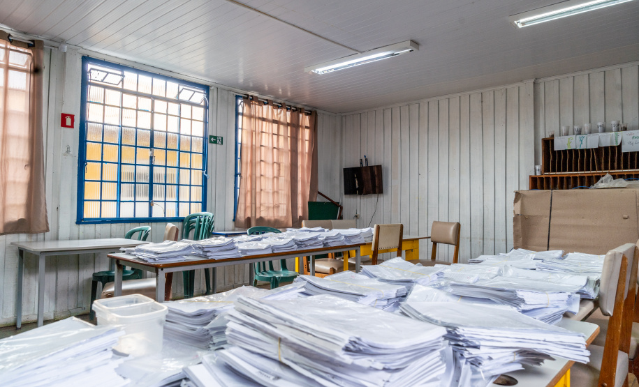 Governo investe R$ 100 milhões para trocar todas as salas de aula de madeira do Paraná