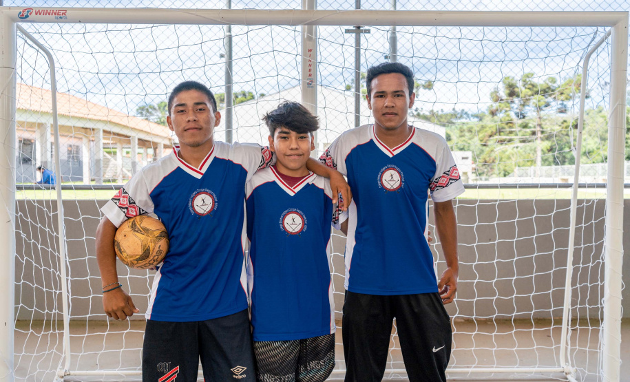 Colégio indígena de Manoel Ribas ganha quadra coberta e novo espaço de cozinha e refeitório
