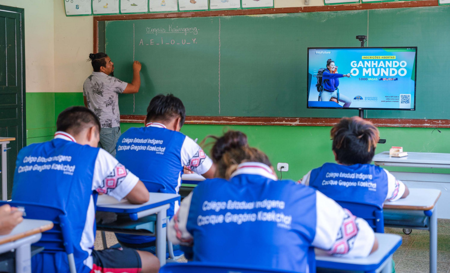 Colégio indígena de Manoel Ribas ganha quadra coberta e novo espaço de cozinha e refeitório