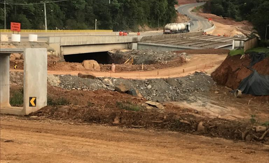Duplicação Rodovia dos Minérios - Curitiba a Almirante Tamandaré
