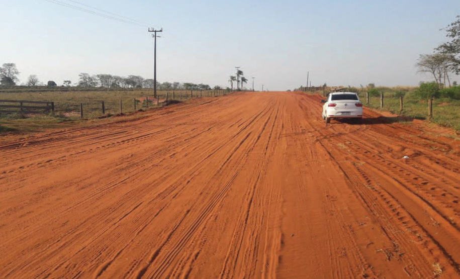 Estado investe em convênio para pavimentar estrada em Paranavaí