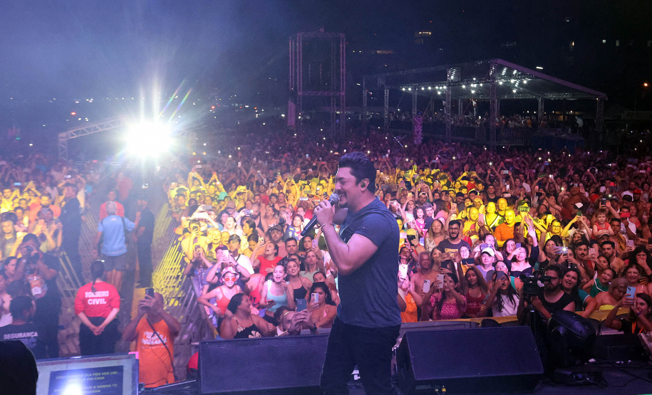 Show com George Henrique & Rodrigo em Matinhos