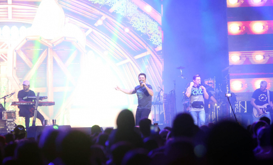 Show com George Henrique & Rodrigo em Matinhos