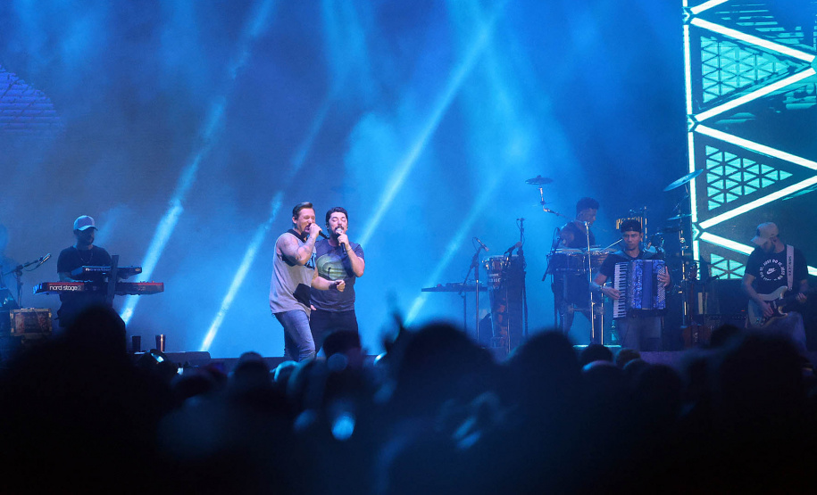 Show com George Henrique & Rodrigo em Matinhos