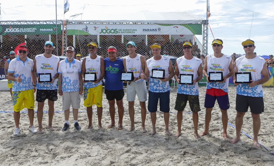 Com medalhistas olímpicos, Vôlei das Estrelas agita programação do Verão Maior