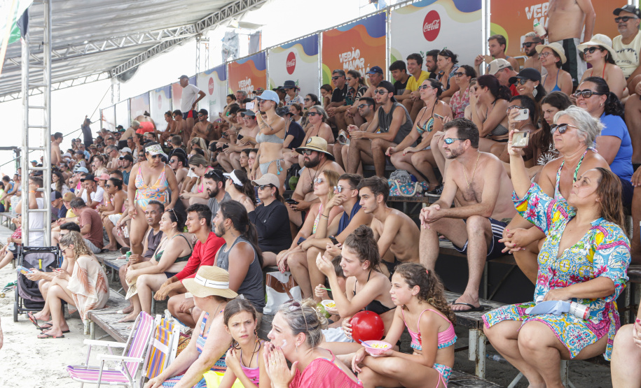 Com medalhistas olímpicos, Vôlei das Estrelas agita programação do Verão Maior