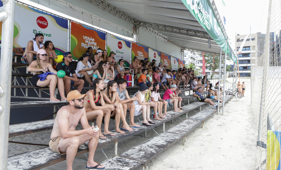 Com medalhistas olímpicos, Vôlei das Estrelas agita programação do Verão Maior