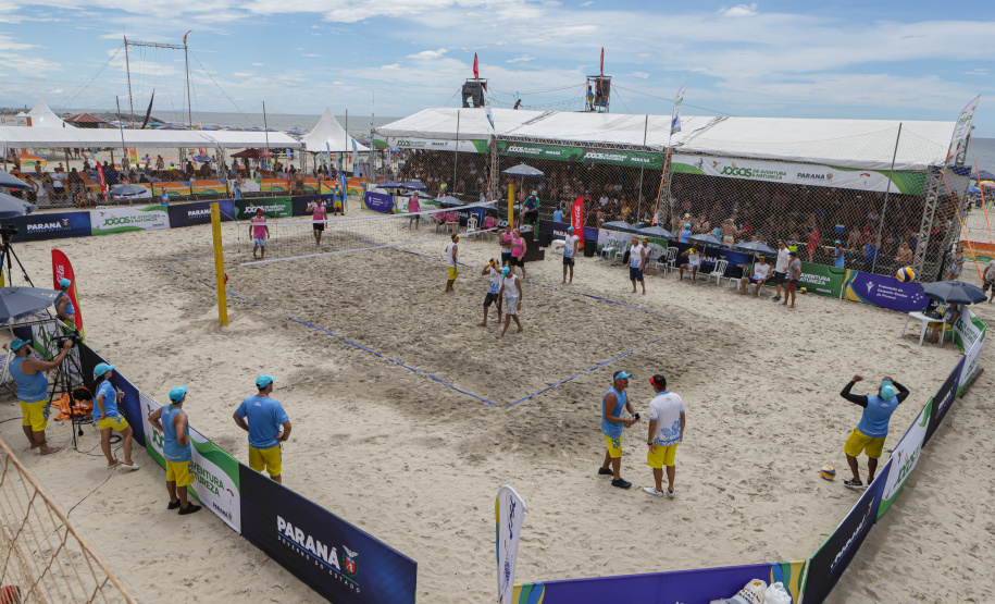 Com medalhistas olímpicos, Vôlei das Estrelas agita programação do Verão Maior