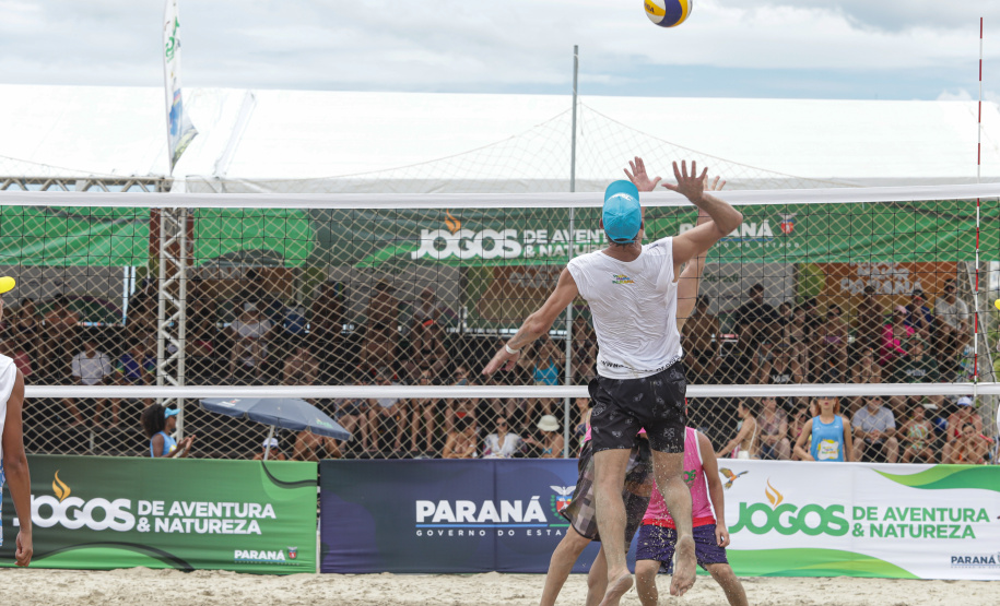 Com medalhistas olímpicos, Vôlei das Estrelas agita programação do Verão Maior