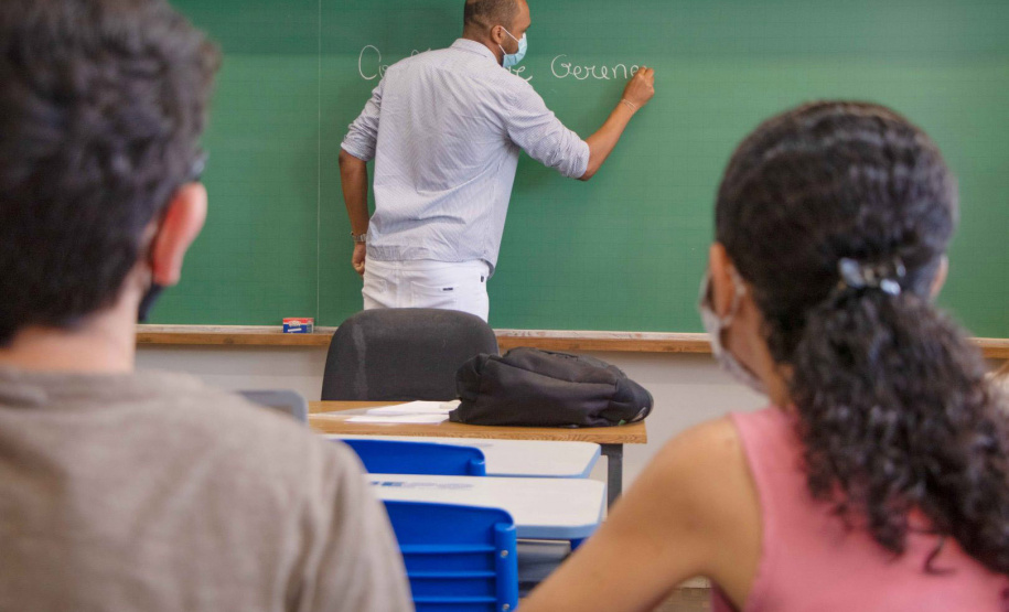 Universidades estaduais definem calendário para este ano