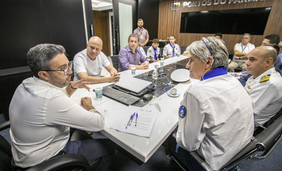 Portos do Paraná concede cessão de área para sede de grupo de escoteiros do mar de Antonina