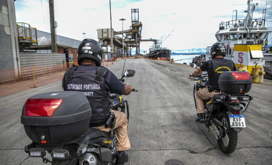 Com maior mobilidade, novas motos reforçam segurança nos portos do Paraná