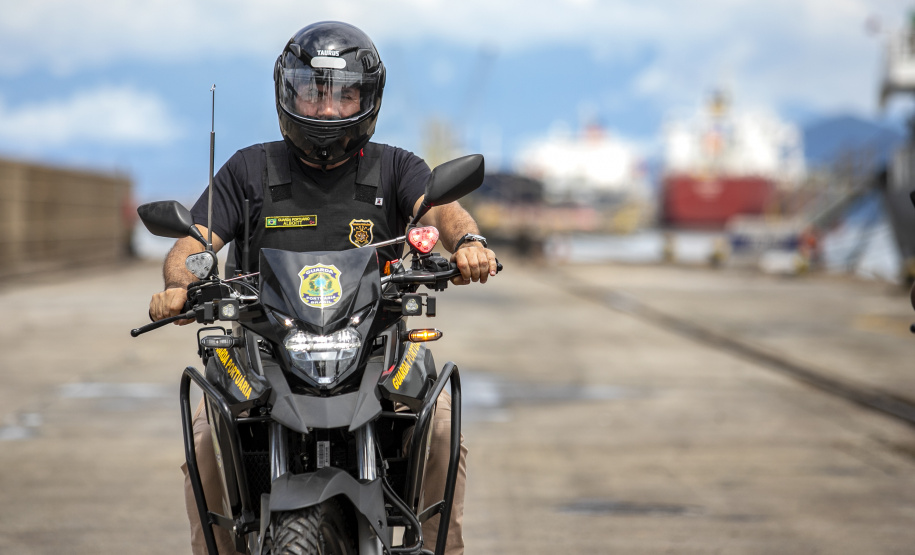Com maior mobilidade, novas motos reforçam segurança nos portos do Paraná