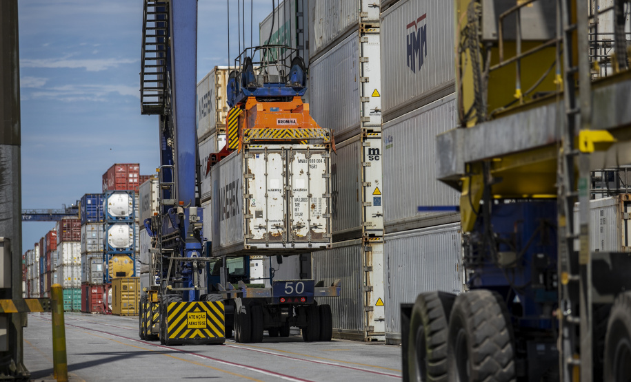 Exportação de carne cresce 13% Porto de Paranaguá