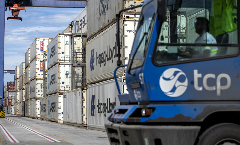 Exportação de carne cresce 13% Porto de Paranaguá