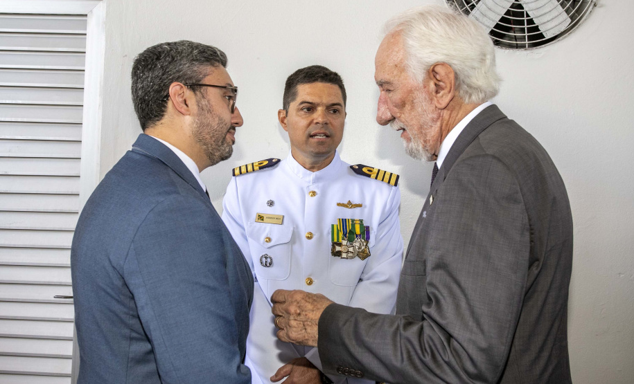 Capitania dos Portos do Paraná troca de comando