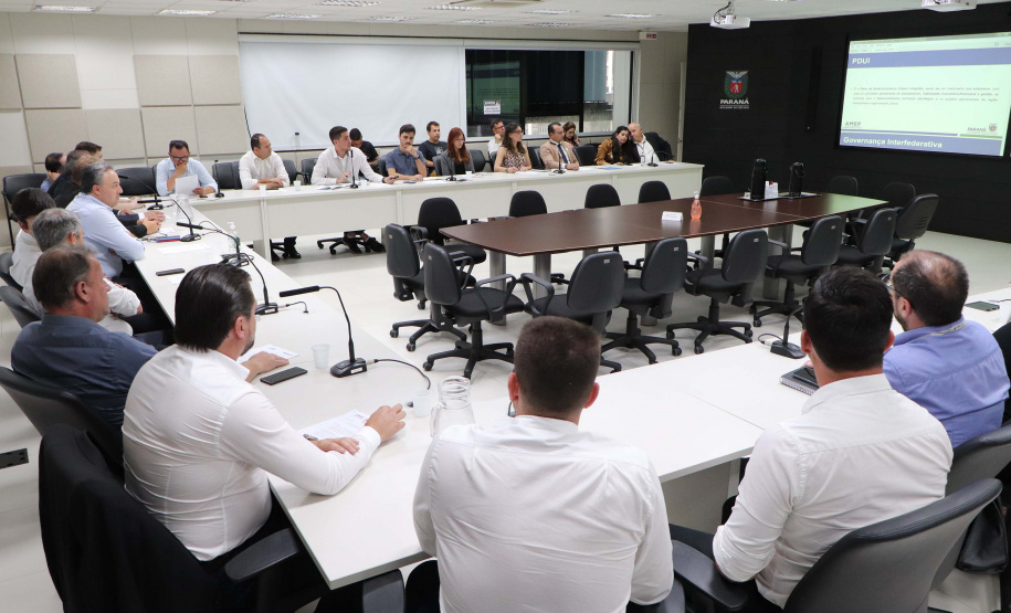 Governo e prefeitos debatem próximos passos do PDUI da Região Metropolitana de Curitiba