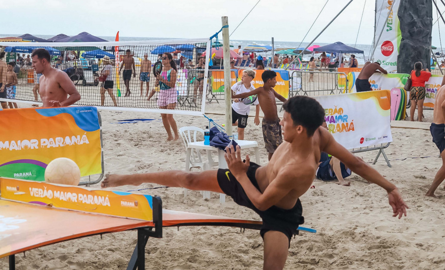 Veranistas podem aproveitar os últimos dias com atividades dos postos fixos do Verão Maior Paraná
