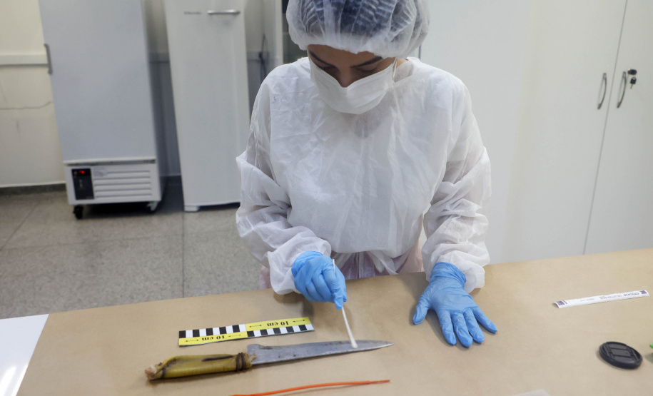 Polícia Científica do Paraná desponta na identificação de novas drogas e inserção de perfis genéticos