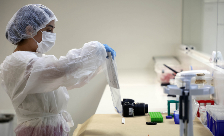 Polícia Científica do Paraná desponta na identificação de novas drogas e inserção de perfis genéticos