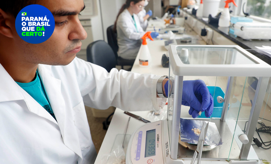 Polícia Científica do Paraná desponta na identificação de novas drogas e inserção de perfis genéticos