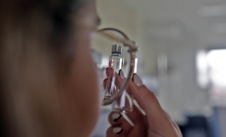 Polícia Científica do Paraná desponta na identificação de novas drogas e inserção de perfis genéticos