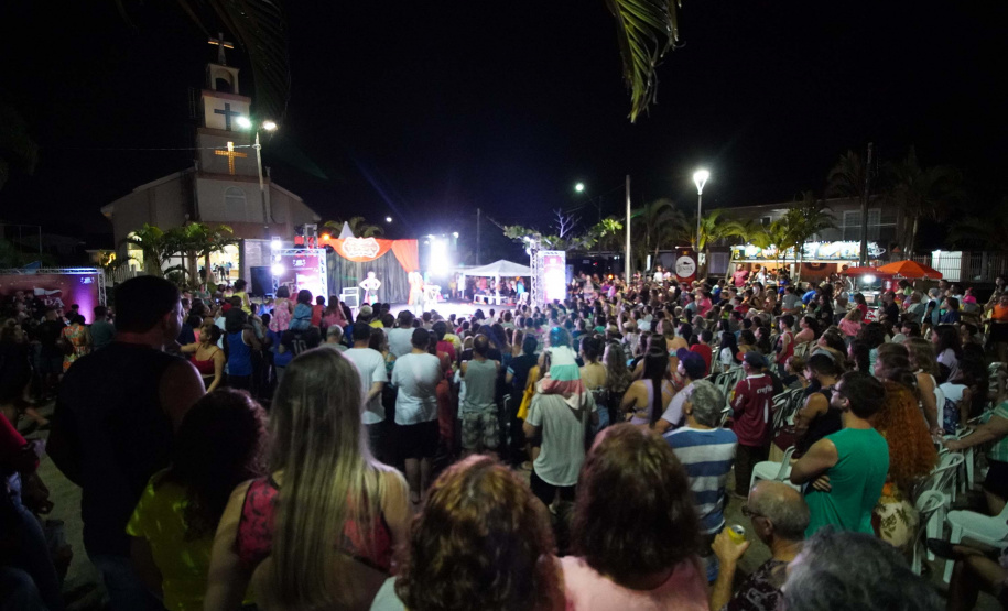 Circo na praia - Verão Maior Paraná