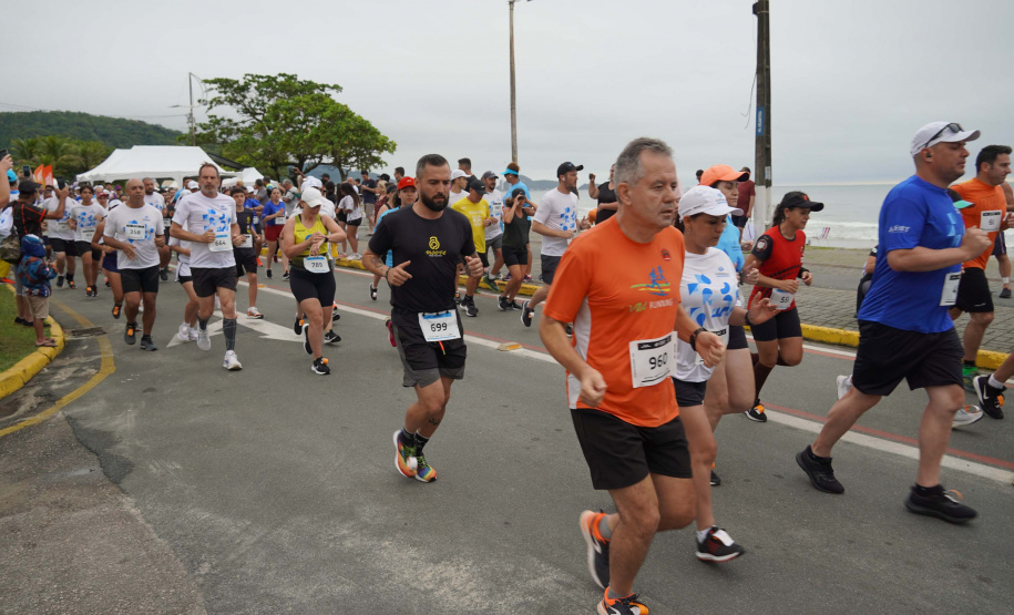 Corrida da Sanepar em Guaratuba reúne 1.200 participantes