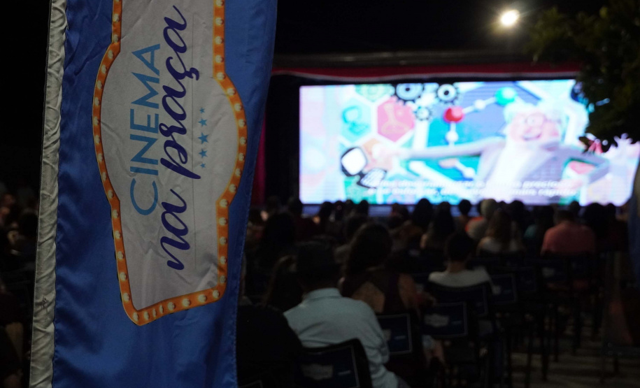 cinema na praça