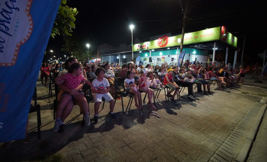 Cinema na Praça apresenta sessões em mais quatro balneários de Pontal
