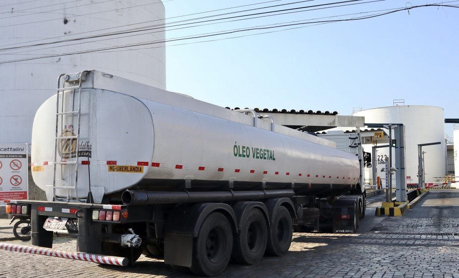 Porto de Paranaguá se prepara para atender demanda crescente do mercado de líquidos