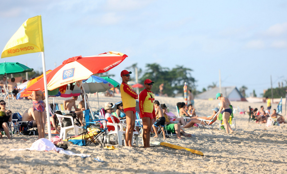 Em último balanço de janeiro, Bombeiros divulgam marca de mais de 1 mil salvamentos no litoral