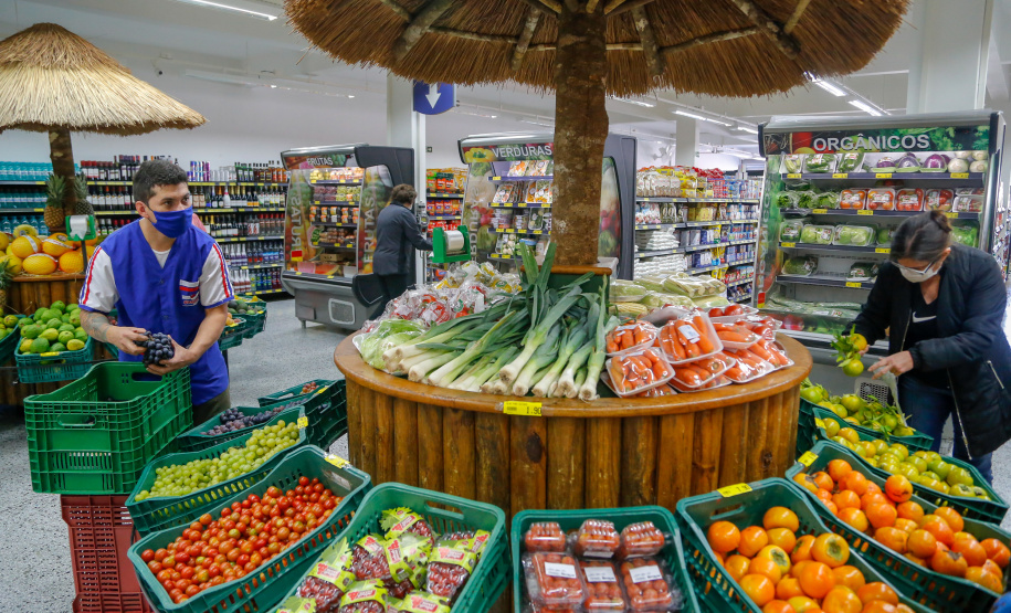 Paraná tem queda no índice de preço de alimentos em dezembro, aponta Ipardes