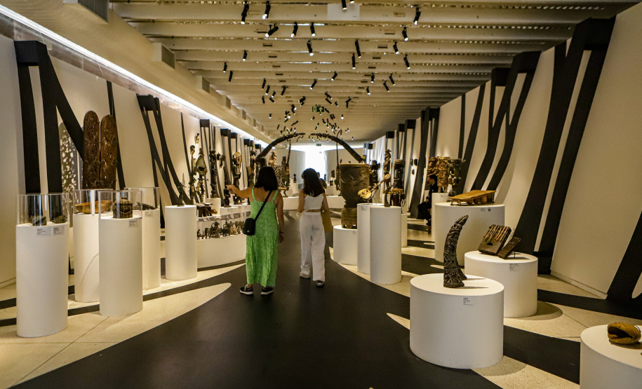 MON oferece oficinas artísticas e mediações em fevereiro