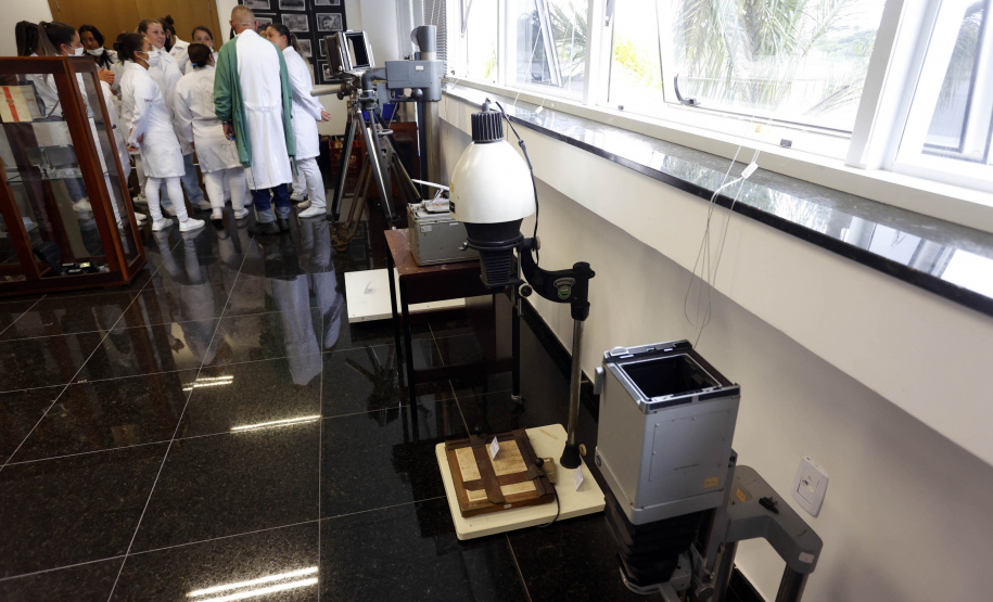 Polícia Científica do Paraná desponta na identificação de novas drogas e inserção de perfis genéticos