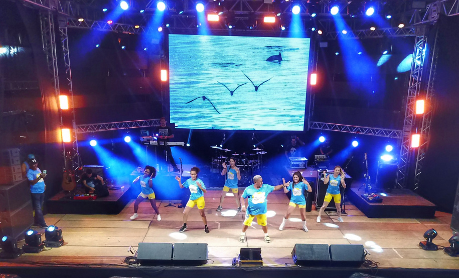 Edson & Hudson e Jeann & Julio encerram primeira semana de shows gratuito no Litoral