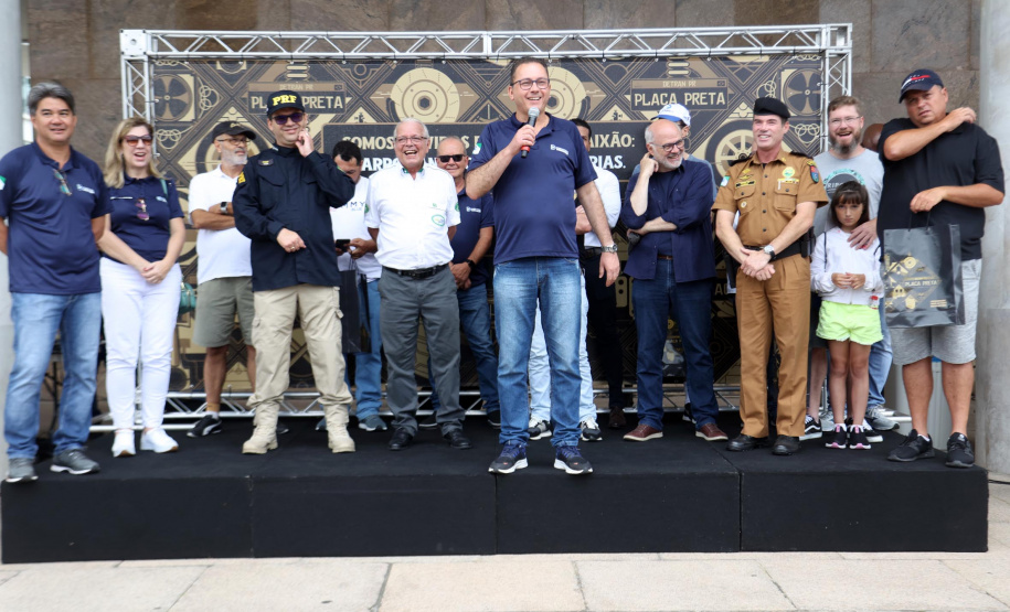 detran - placa preta